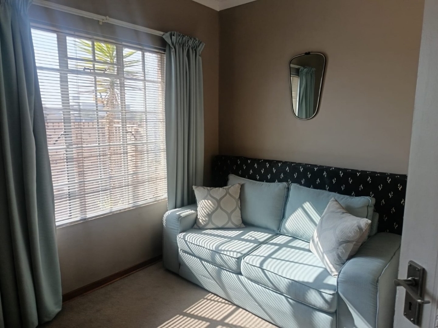 2 Bedroom Property for Sale in Minerva Gardens Northern Cape